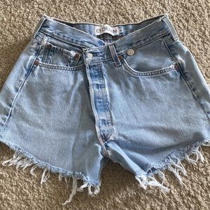 EB Denim Crossover Short Size Small